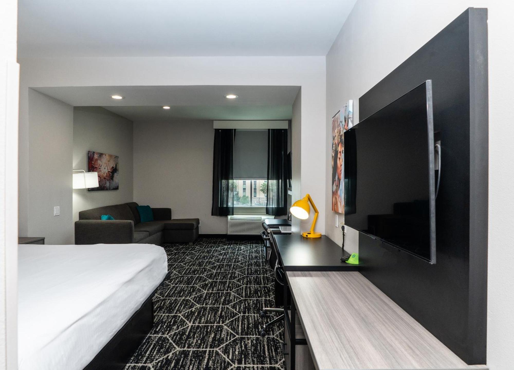 La Quinta Inn & Suites By Wyndham Corpus Christi Southeast מראה חיצוני תמונה
