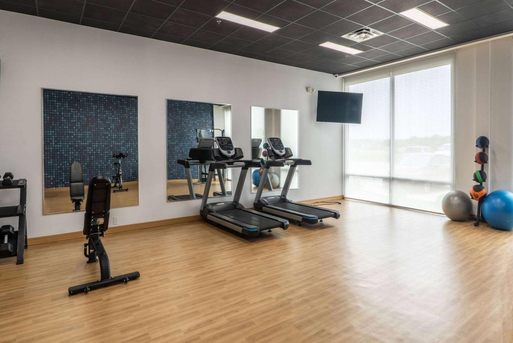 La Quinta Inn & Suites By Wyndham Corpus Christi Southeast מראה חיצוני תמונה