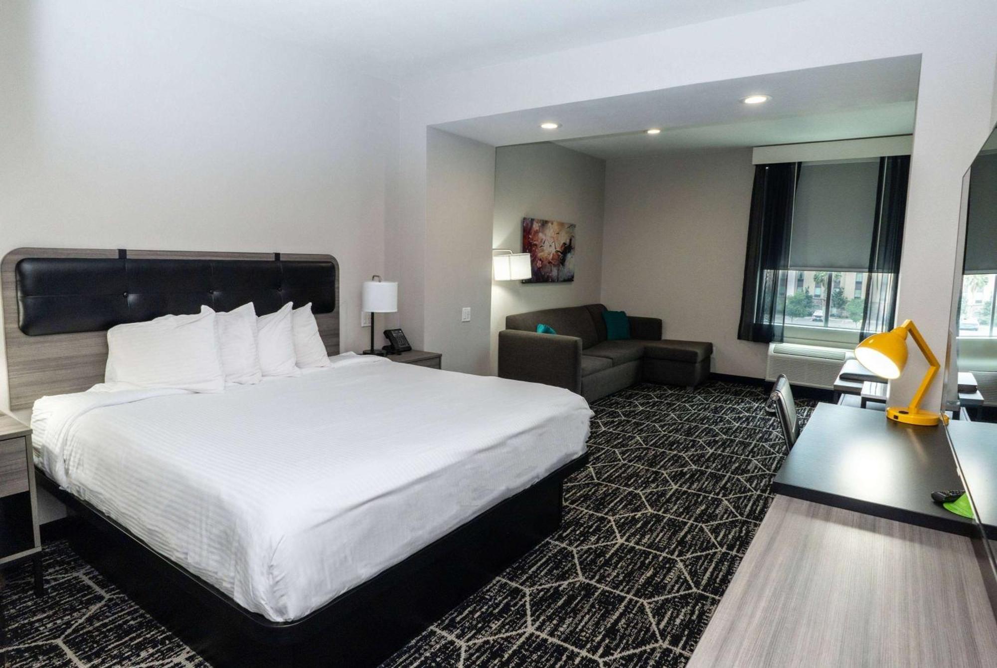 La Quinta Inn & Suites By Wyndham Corpus Christi Southeast מראה חיצוני תמונה